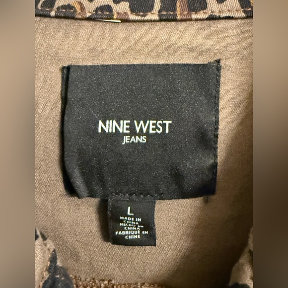 Nine West Jeans Leopard Print Jacket
Size Large - Picture 3 of 6